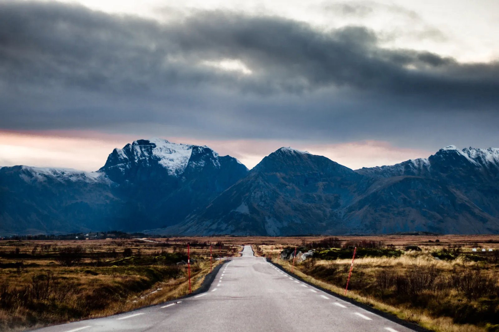 Lofoten highway photo karianne klovning